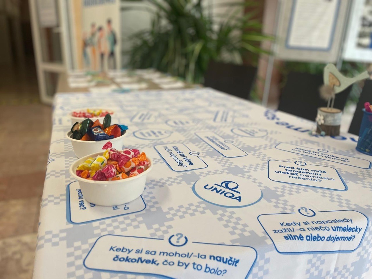 obrus | default.project.name