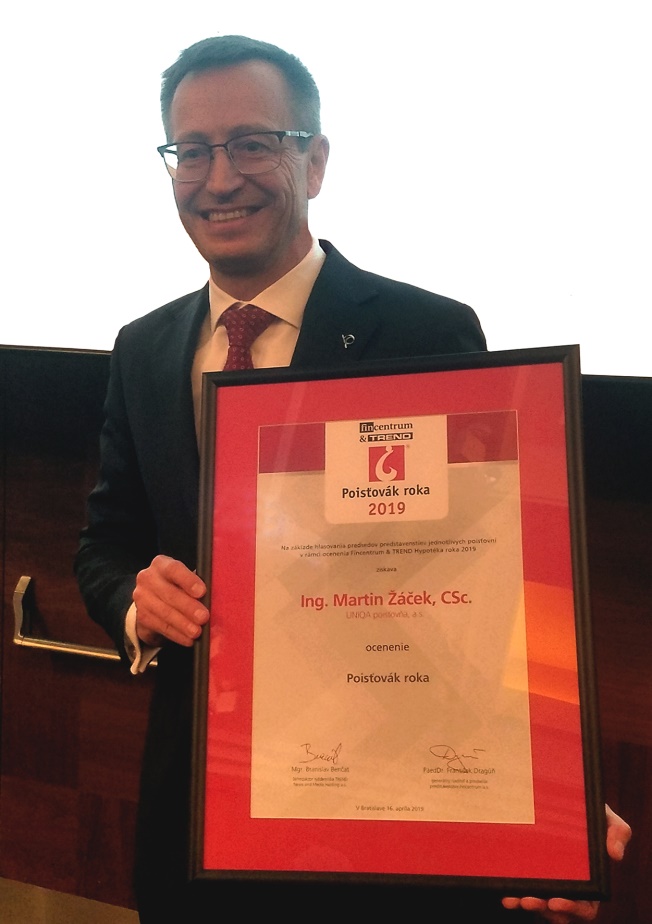 tmp UNIQA office  02 web