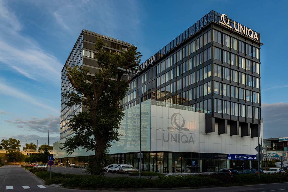 tmp UNIQA office  02 web
